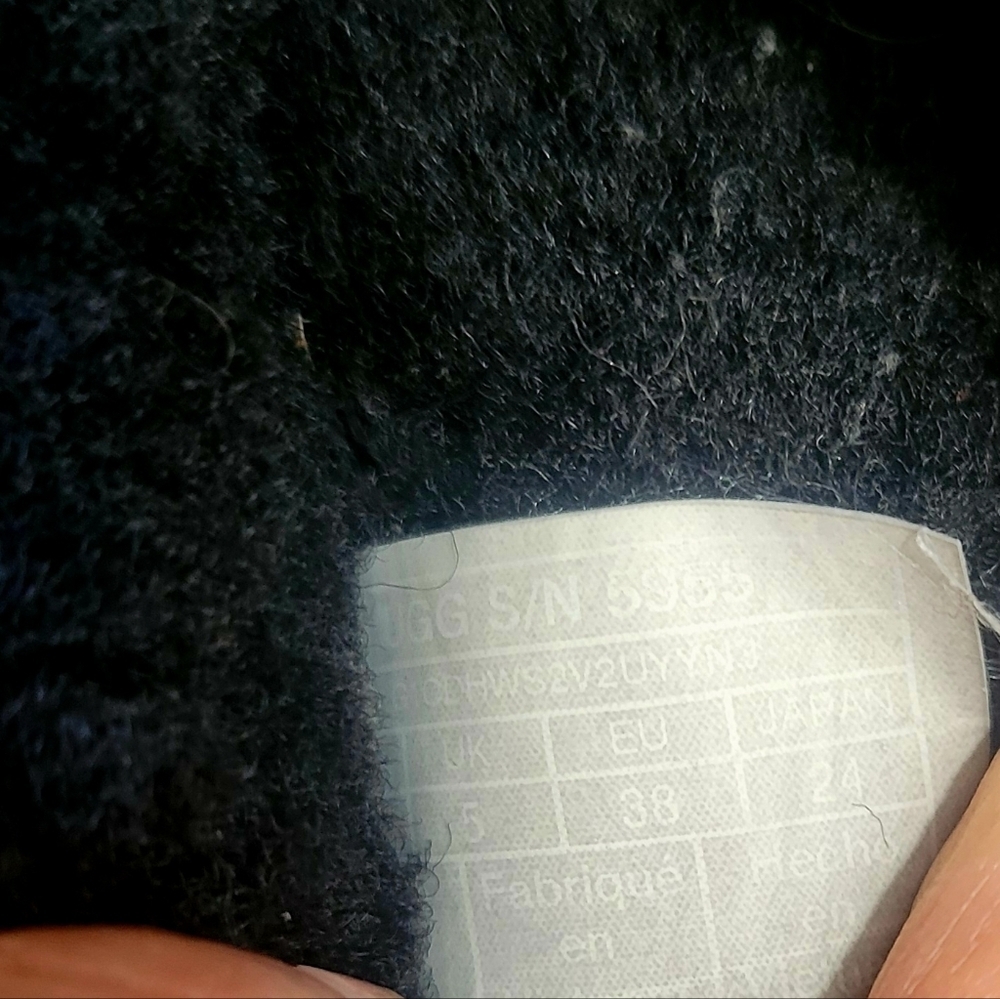 UGG Women Size 5 Tasman Black Slippers - Picture 7 of 9